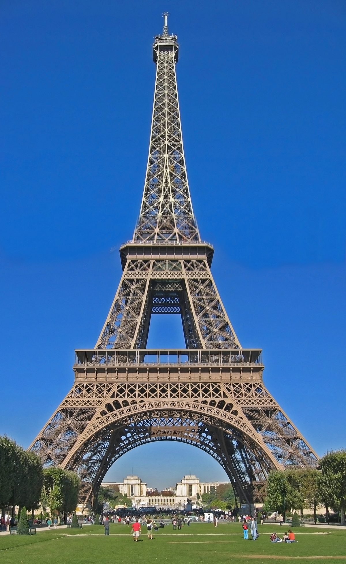 Eiffel Tower Day Sept | Free Images At Clker - Vector concernant Tour