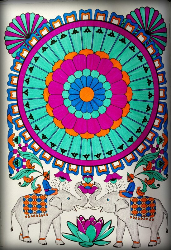 Art Thérapie : 100 Mandalas Anti Stress. - Coloriages concernant Art Thérapie 100 Coloriages Anti Stress