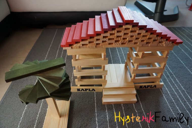 Imaginer Et Construire Avec Kapla [Giveaway] – Hysterikfamily destiné Tour De Kapla Facile