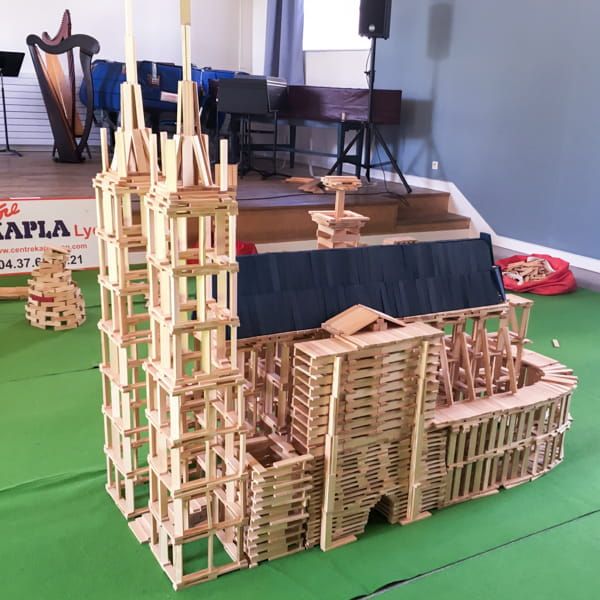 Les Maquettes En Kapla Par Le Centre Kapla Lyon à Modele Kapla