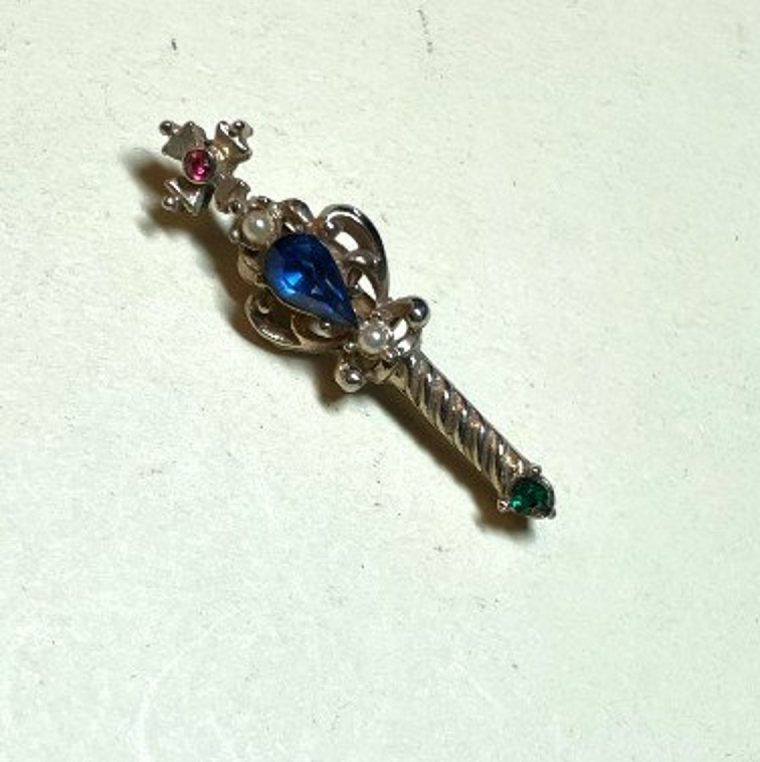 Petite Broche Sceptre Vintage Métal Goldtone Léger Avec | Etsy pour Sceptre Royal Dessin