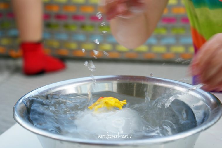 Bunt.lecker.kreativ: Experiment Für Kinder Mit Wasser intérieur Experimente Mit Wasser Im Kindergarten