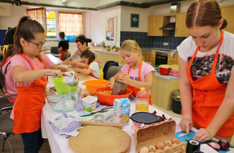 Ferienspiele Mit Kochen Und Genuss : Tip-Verlag Lampertheim pour Kochen Und Backen Spiele