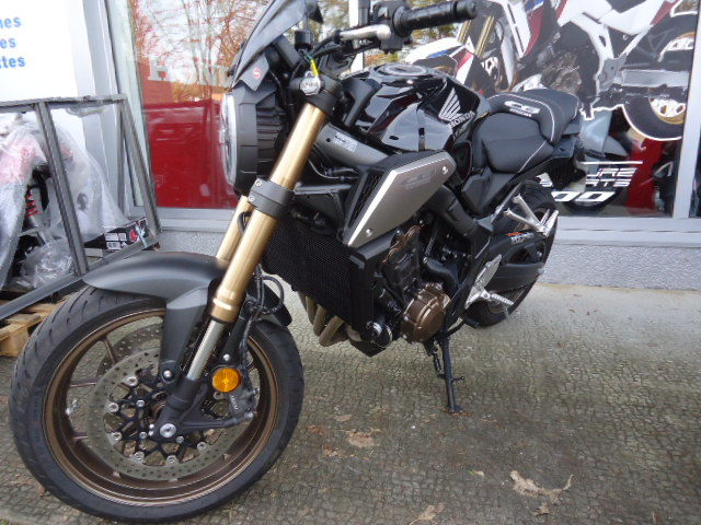 Honda Cb650R 2020 650 Cm3 | Moto Roadster | 586 Km | Noir à Honda Renneville