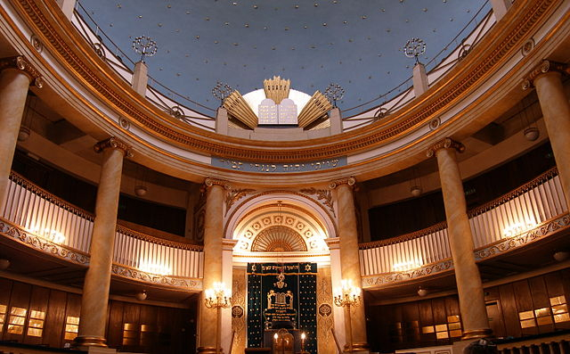 Jüdischer Stadttempel: Die Hauptsynagoge Von Wien – Vienna tout Wie Ist Eine Synagoge Aufgebaut