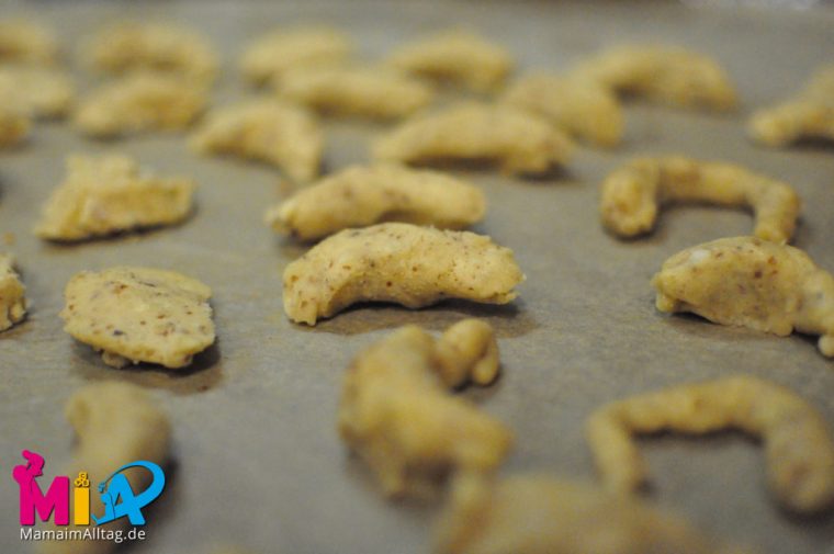 Kekse Und Plätzchen Backen Mit Kleinen Kindern serapportantà Kekse Backen Mit Kindern