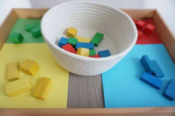 So Lernen Kinder Ganz Spielerisch Die Farben : Kinder destiné Kindergartenprojekt Farben