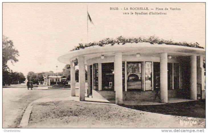 Photo À La Rochelle (17000) : Place De Verdun – La dedans Ovs La Rochelle 17000