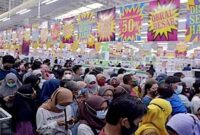 giant supermarket kettle